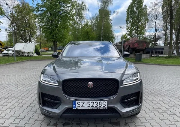 Jaguar F-Pace cena 95700 przebieg: 162000, rok produkcji 2017 z Zabrze małe 379